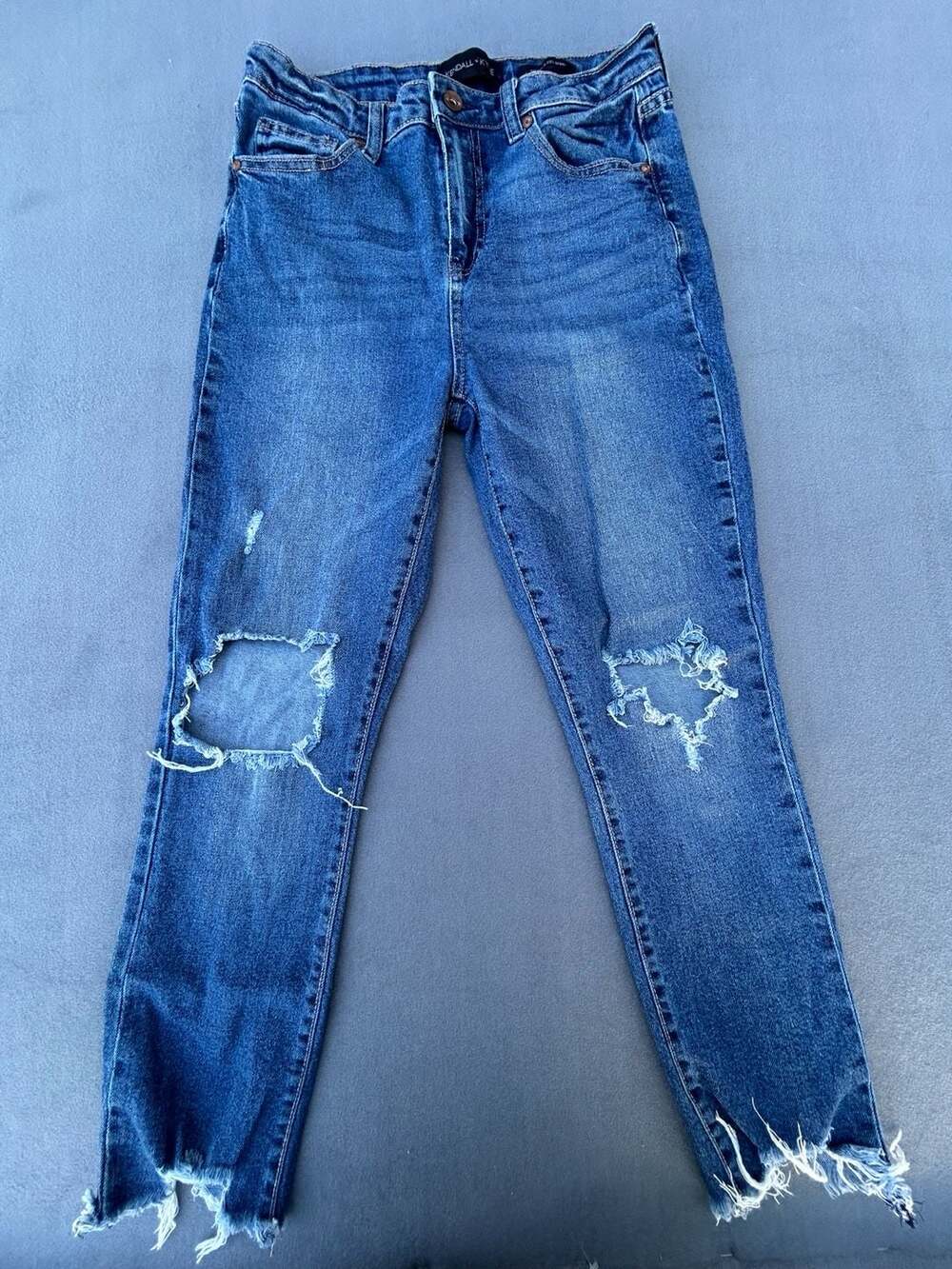 Kendall + Kylie The Relaxed Skinny Distressed Jeans Size 7/28